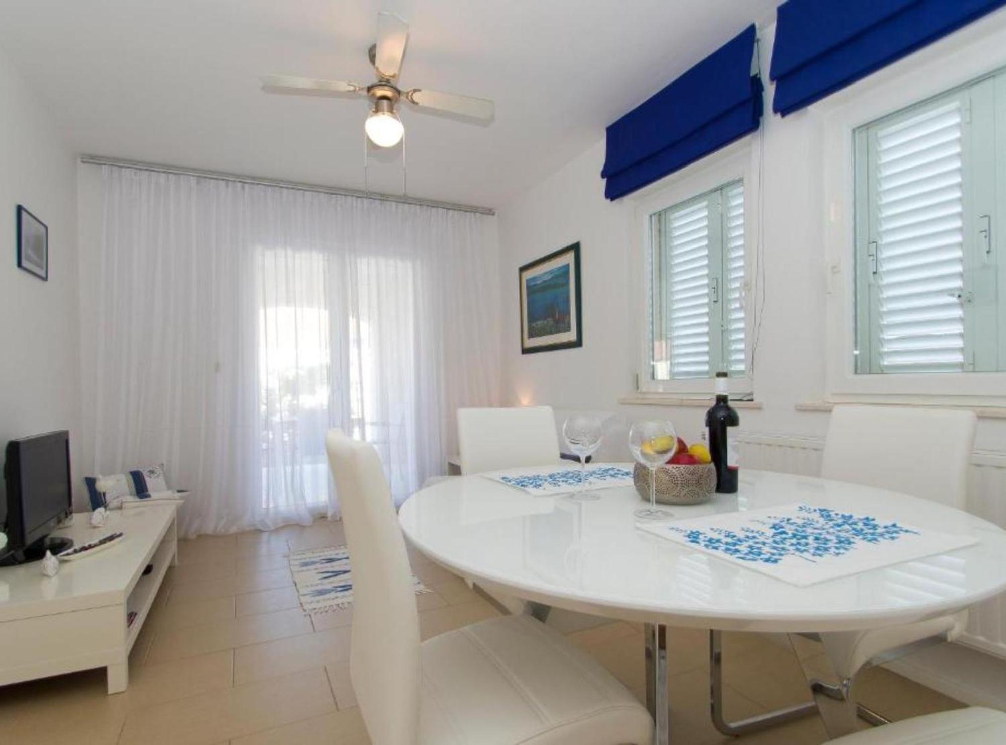 Apartments Villa Olea لومباردا المظهر الخارجي الصورة